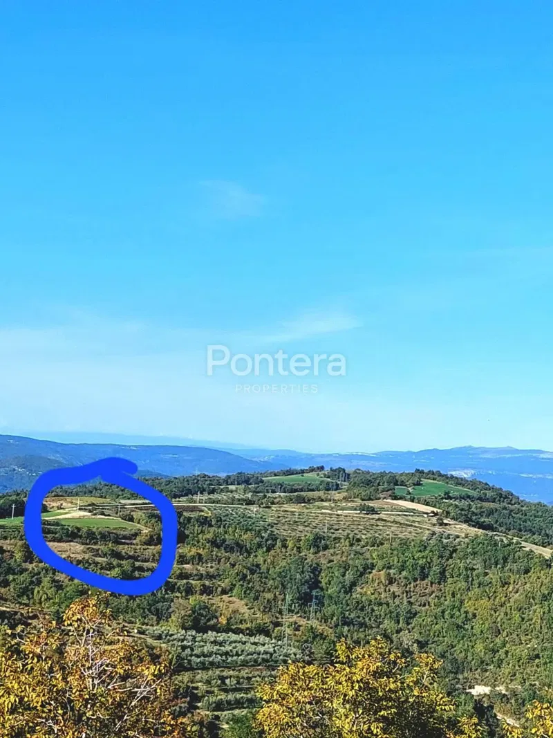 Föld Kašćerga, Pazin - Okolica, 2.500m2 – 2