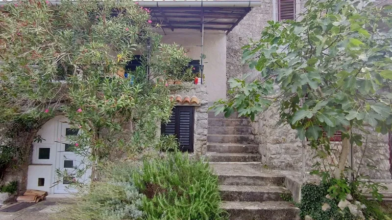 Isola di Krk, dintorni di Krk, casa in pietra a schiera in una posizione tranquilla, in vendita! – 3