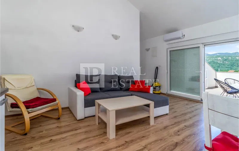 NOVI VINODOLSKI - 3 bedroom + living room apartment in a quiet location – 3