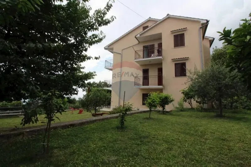 Villa Singola/Casa Vacanza Ičići, Opatija - Okolica, 459m2 – 2
