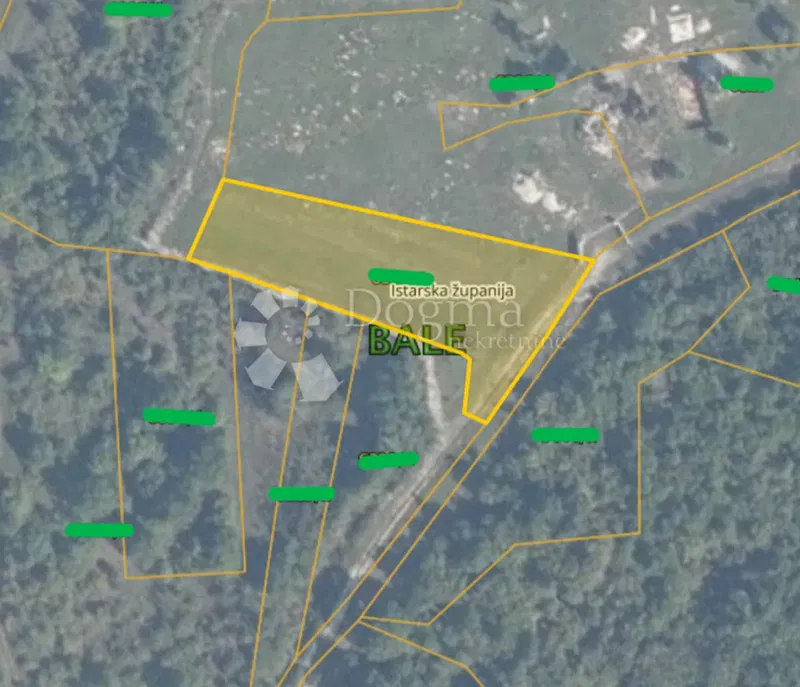 Land Bale, 10.427m2 – 3