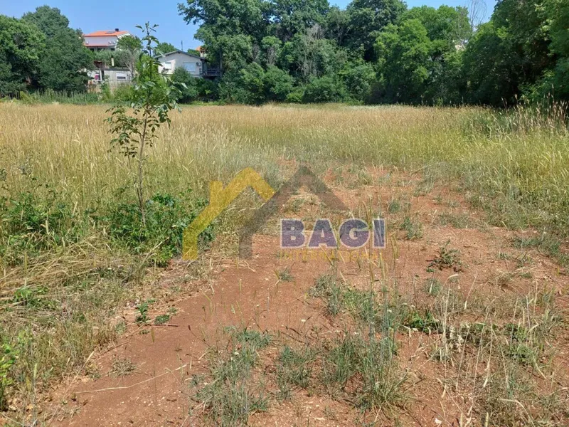 Building land 812m2 + agricultural land 1368m2 - Loborika – 3