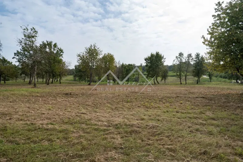 Poreč area, building plot – 3
