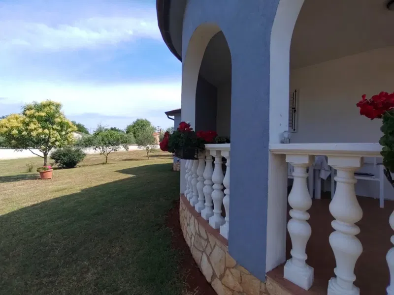 Višnjan - Ground floor with a large garden – 3