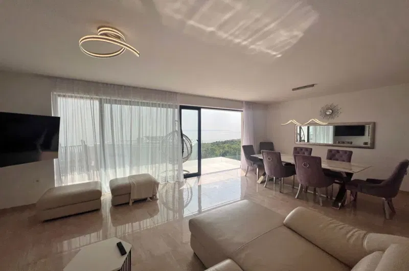 Casa, per la vendita, Abazzia, Croazia, 250 m2, 1.350.000,00 EUR – 2