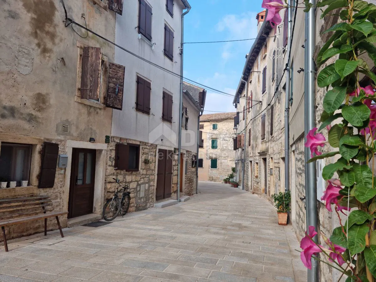 ISTRIA, BALE - Obchodné priestory na predaj