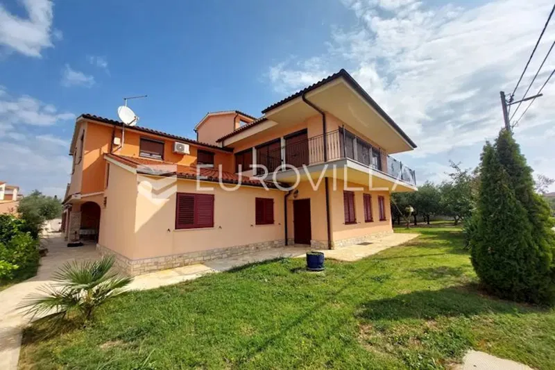 Galižana, apartment house with garage and olive grove – 2