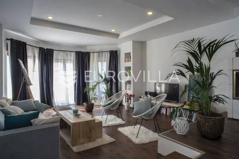 Okolica Zagreba, Martinišće, prekrasna kuća 150 m² na zemljištu 3000 m²