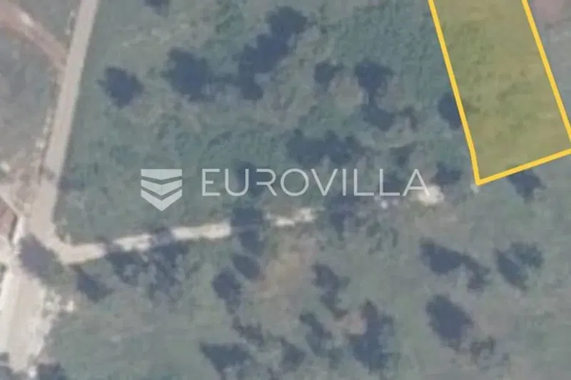 Poreč, surroundings - nice building plot NKP 862 m2 of regular shape – 3