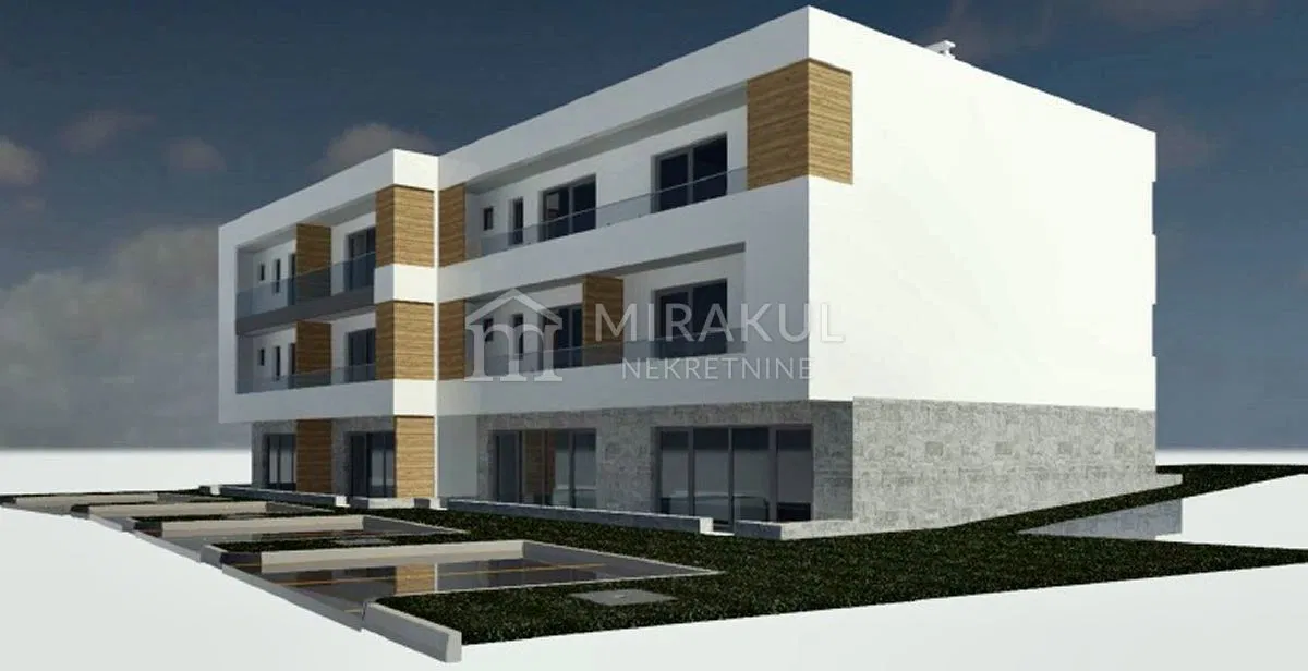 Ingatlan Pirovac, Strand közeli építési földterület elvi építési projekttel