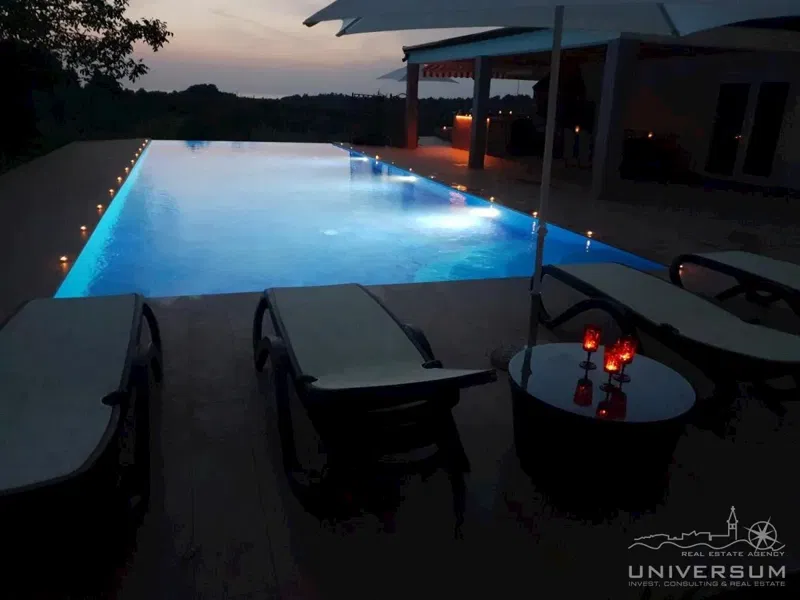 Una bella casa immersa nella natura e con vista sul mare a Cittanova – 3