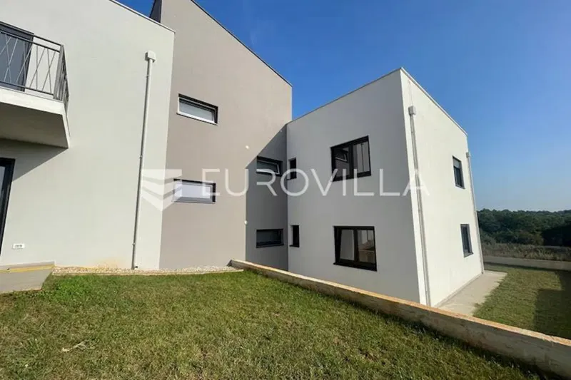 Poreč, apartment with parking space, close to the sea, new building 94 m² – 3