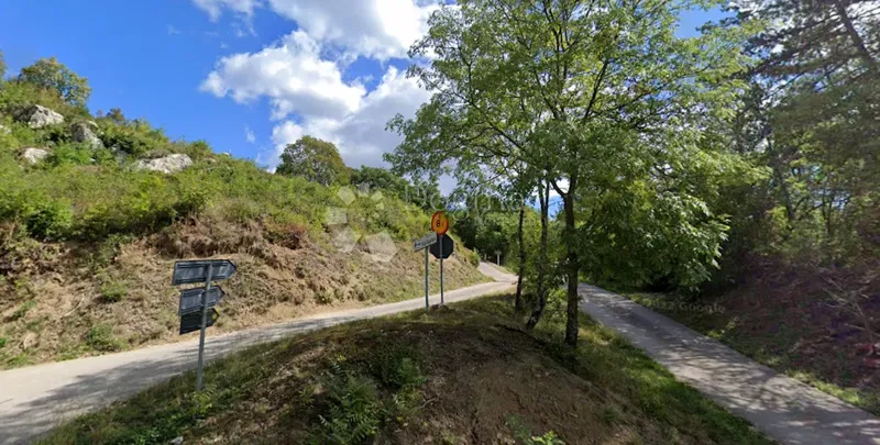 Land Hum, Buzet, 2.154m2 – 2