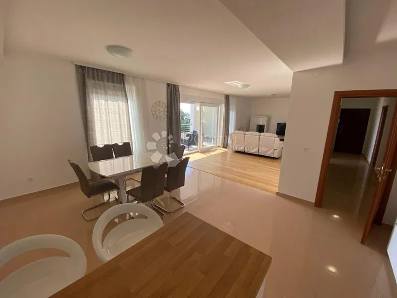 Lakás Ičići, Opatija - Okolica, 130,30m2 – 2