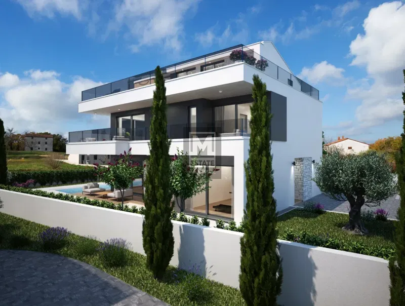 Poreč, surroundings, luxury villa 4 km from the sea! – 3