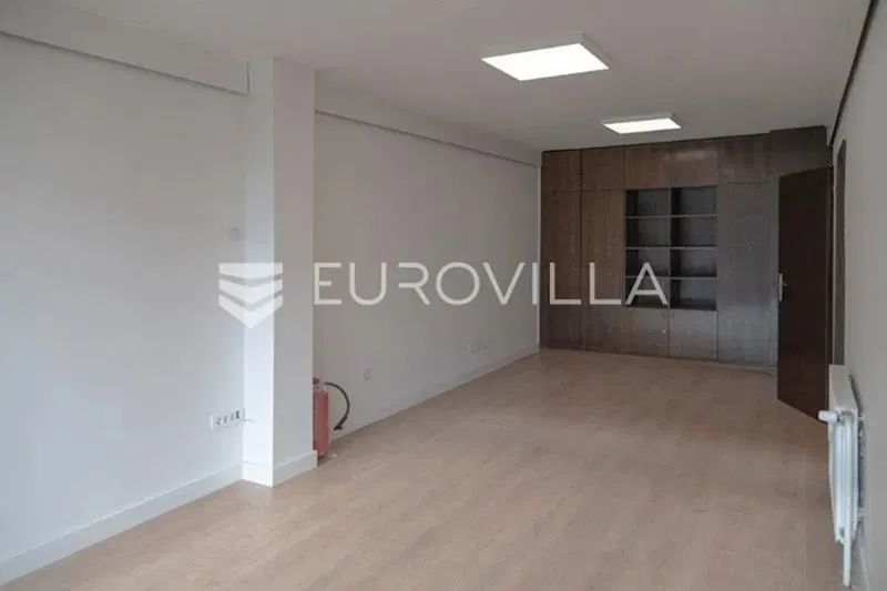 Zagreb, Travno, residential/business area with a net usable area of 97 m² – 2