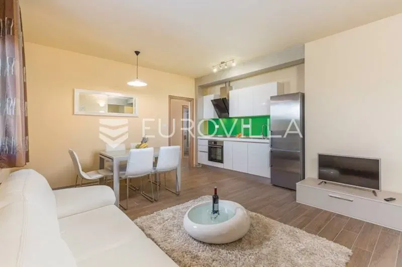 Medulin, Volme, luxury apartment 200 m from the sea – 2