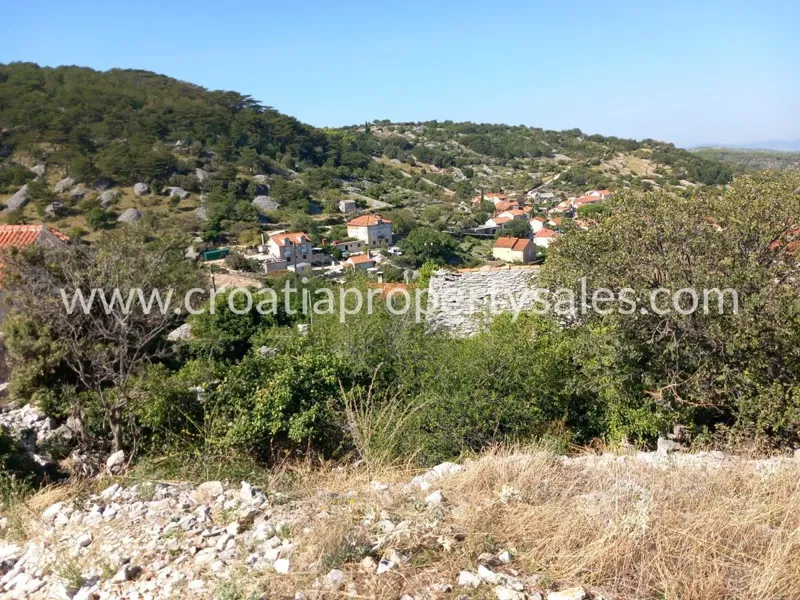 Brac, building land for sale, 78.000 € – 2