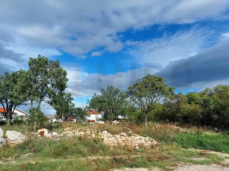 Njivice, attractive building plot in a quiet location with conceptual design, SALE! – 2