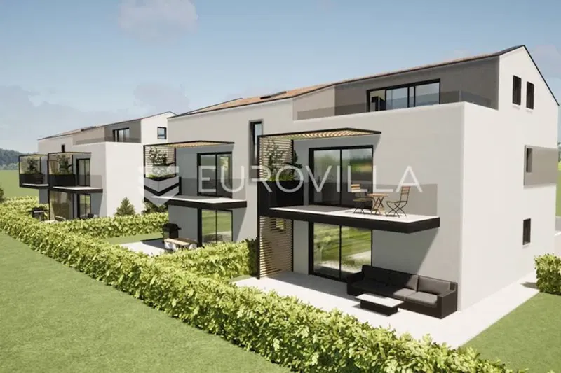 Poreč, spacious PENTHOUSE in a quiet place! – 2
