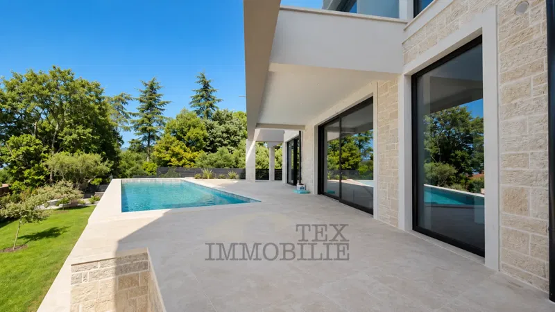 Unique luxury villa overlooking the sea – 2