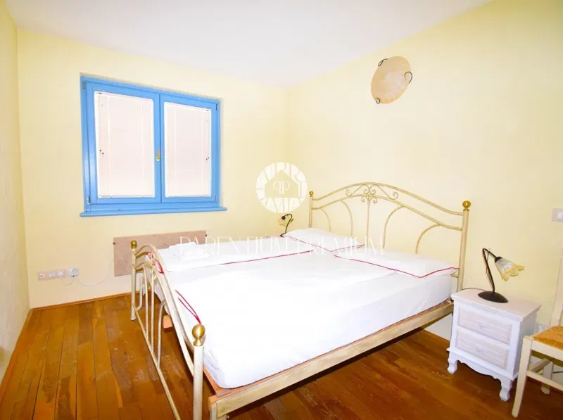 Comfortable apartment with a fantastic view of the sea and the city – 3