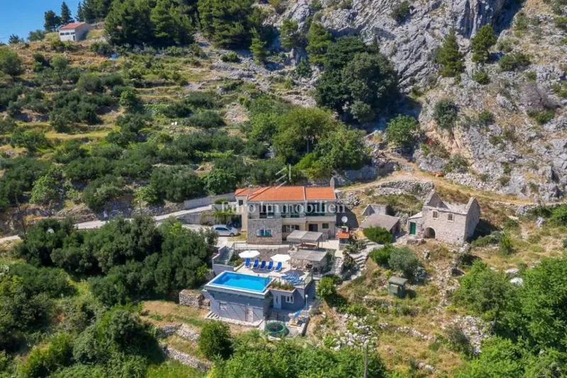 Ház Makarska – 2