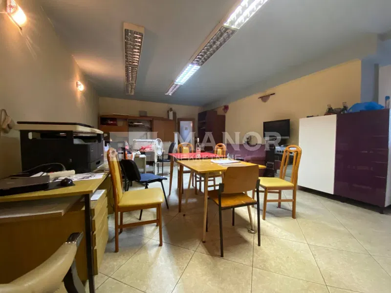 Business premise Sušak, Rijeka, 200m2 – 2