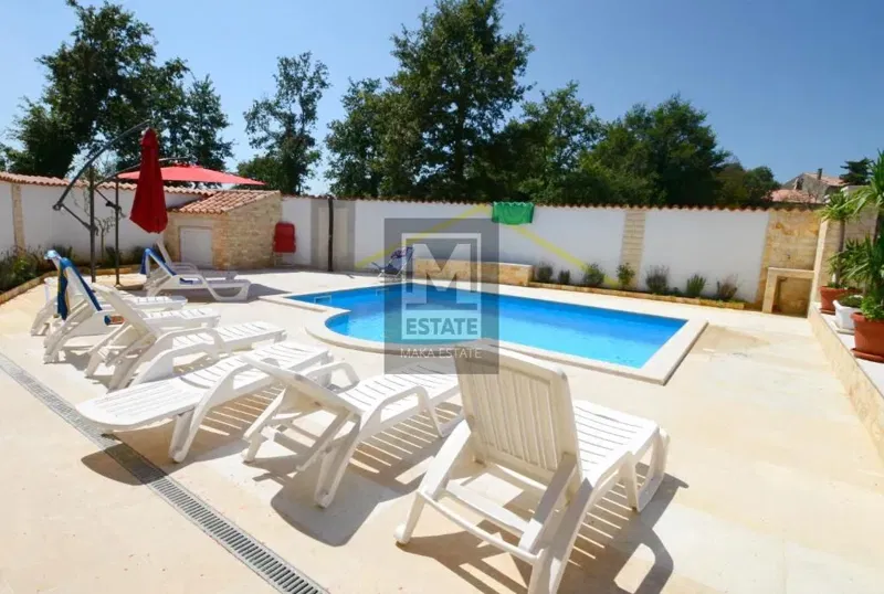 Poreč, surroundings, excellent villa with pool! – 3