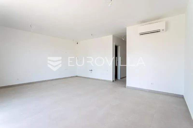 Čiovo, Okrug Gornji - two-room apartment with two balconies and a garage – 3
