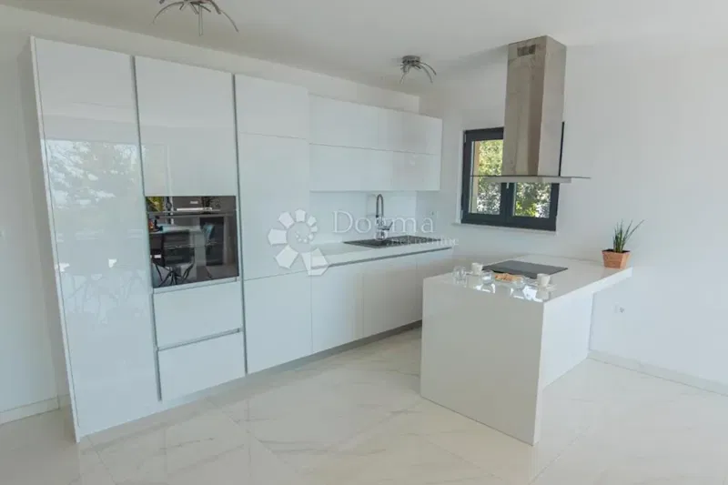 Ház Pobri, Opatija - Okolica, 750m2 – 2