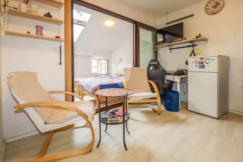 Rovigno, appartamento con vista mare nel centro della città – 3