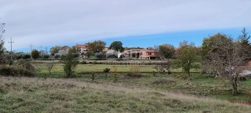 ISZTRIA, RAKOTULE - Építési telek 740m2 – 3