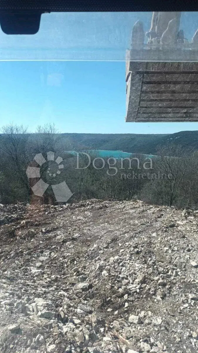 Działka Raša, 975m2 – 2