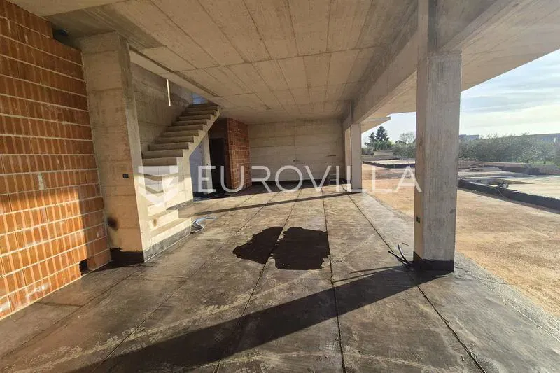 Istria, Poreč, luxury villa 400m from the sea – 3