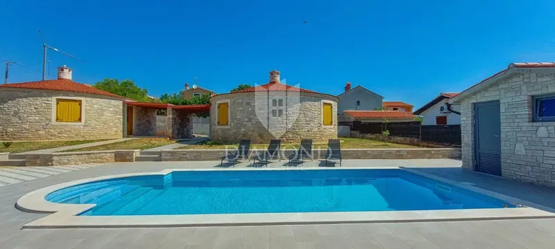 Dom Peruški – 2