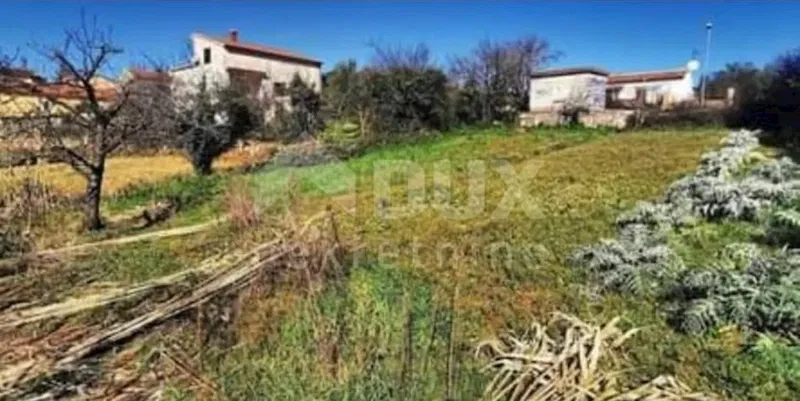 Land Veli vrh, Pula, 2.587m2 – 3