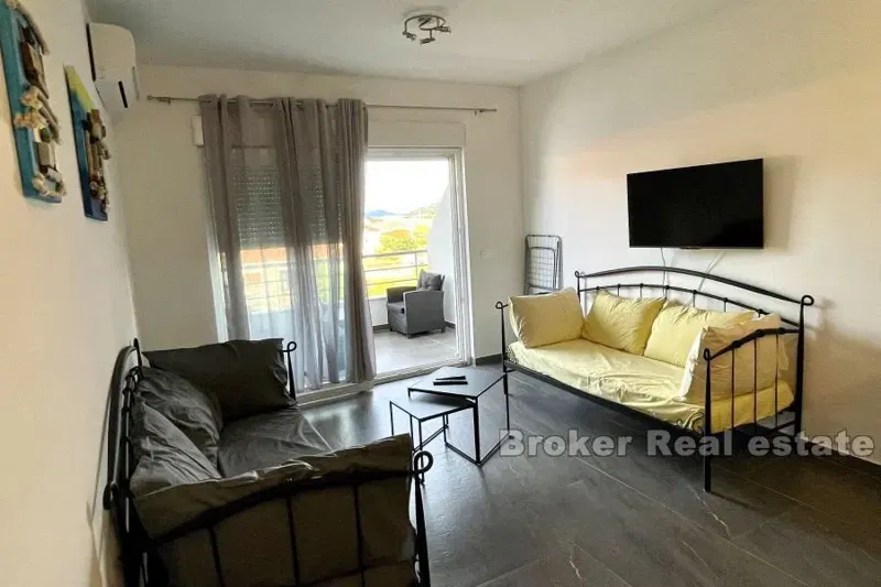 One bedroom apartment with pool – 2
