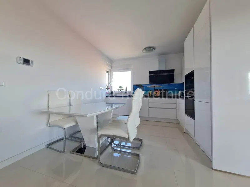Nin - apartment with a roof terrace and sea view – 3