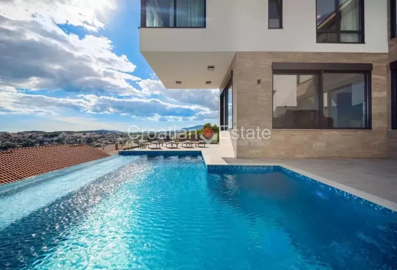 Ciovo Island – Villa with sea view and pool, for sale – 2