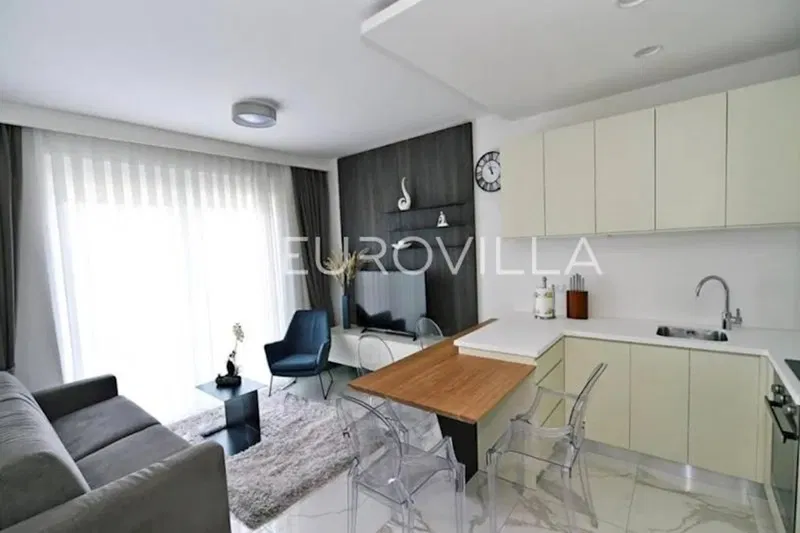 Opatija, Center, modern furnished two-room apartment NKP 45 m2 – 2