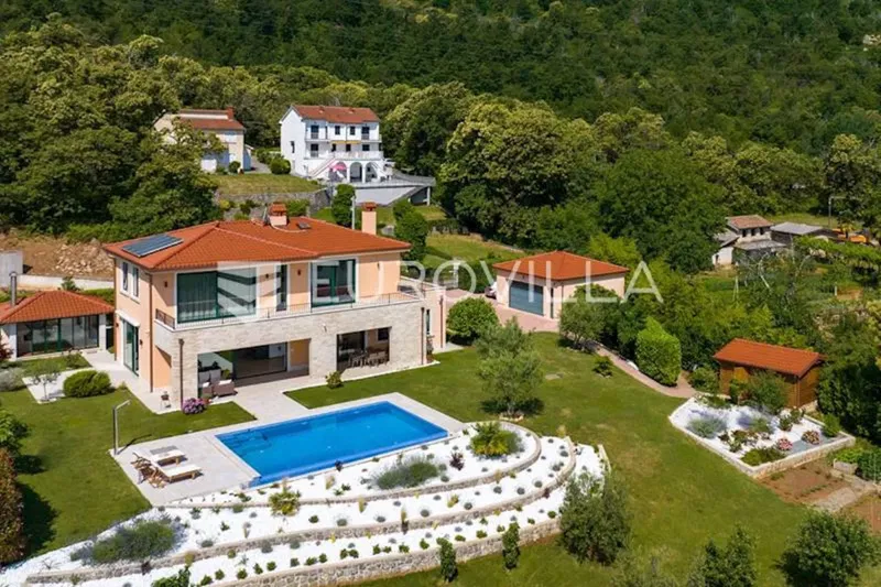 Lovran, Opatija, villa with pool, garden, on unique location – 3