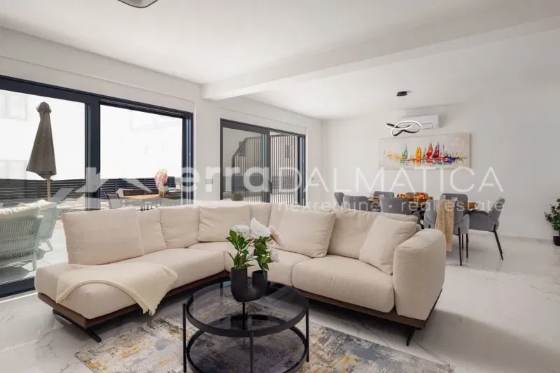 Rogoznica, a new house with a modern design near the sea – 2