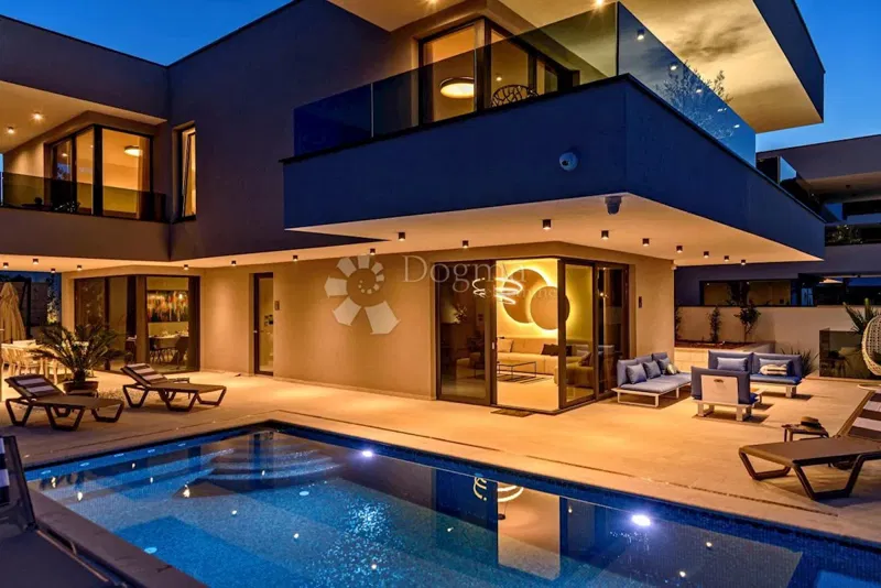 House Marina, 370m2 – 3