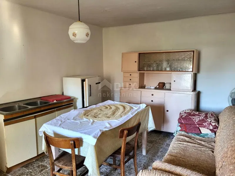 ISTRIA, BARBAN - Stary dom do adaptacji w spokojnej okolicy – 3