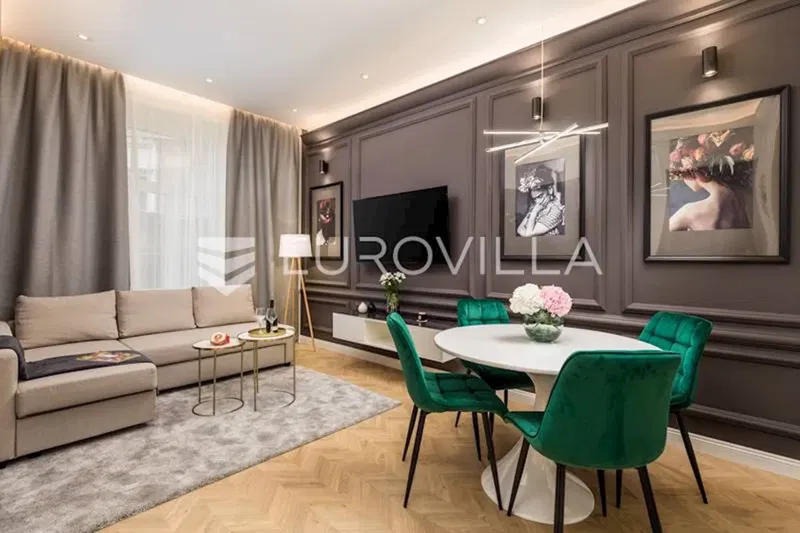 Rijeka, Center, newly renovated luxury apartment, 104 m² with three apartments – 2