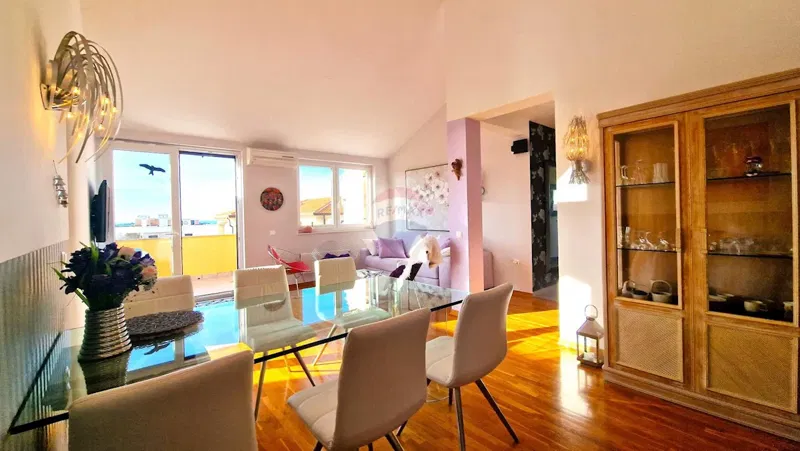 Istria, Novigrad – Luxury Penthouse with Panoramic Sea View – 2