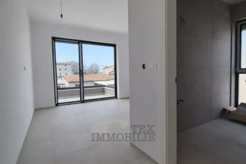 Bella villa moderna con piscina a Parenzo – 3