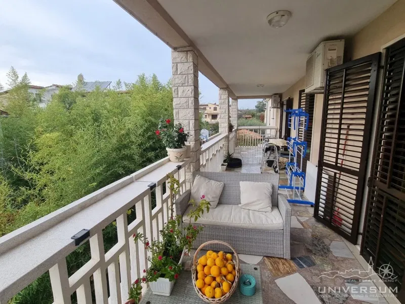 Apartment on the first floor, just 300m from the sea in Novigrad – 3