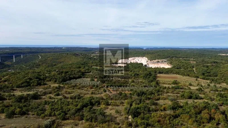 Poreč, surroundings, spacious building plot! – 3
